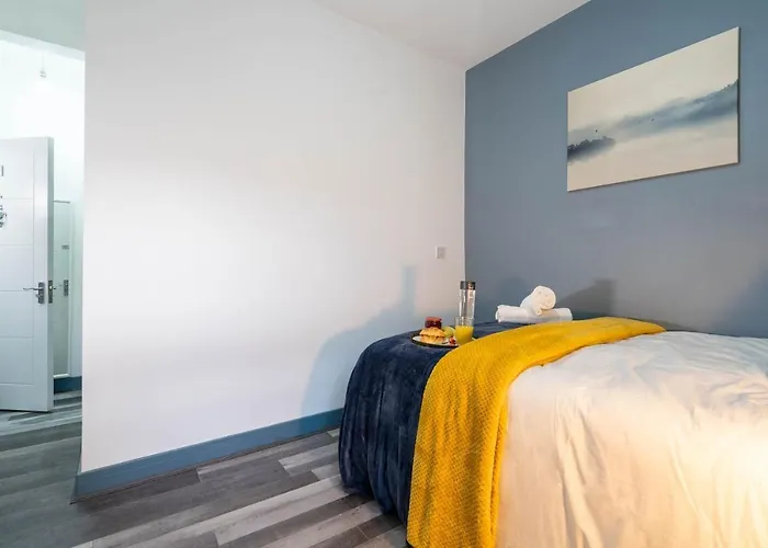 Sky Rooms One Bedroom Modern Studio Apartment 1